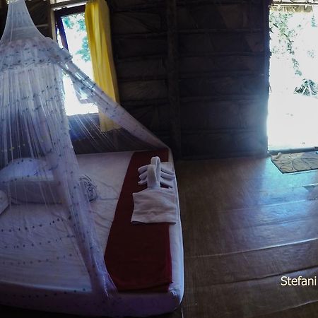 Kamar Raja Guest House Selpele Exterior foto